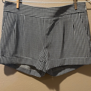Super‎ Cute Express Shorts